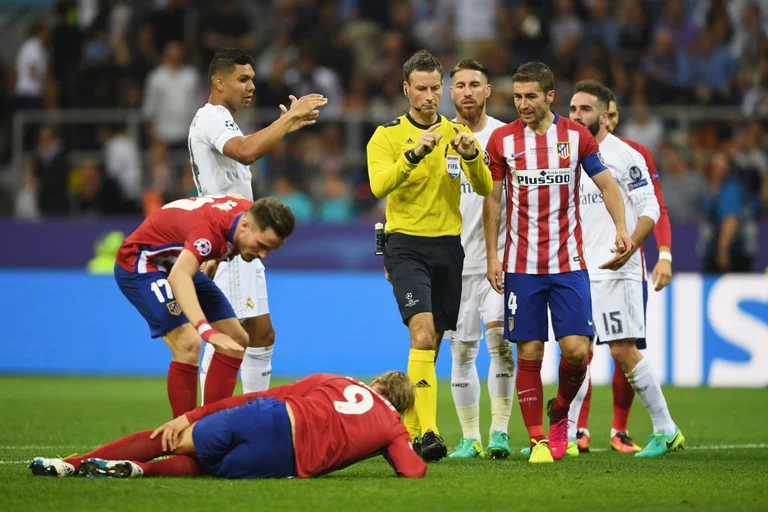 The CL finals scandal in 2016, sensational declaration by Clateburg: I gave him the Atleticos penalty to compensate