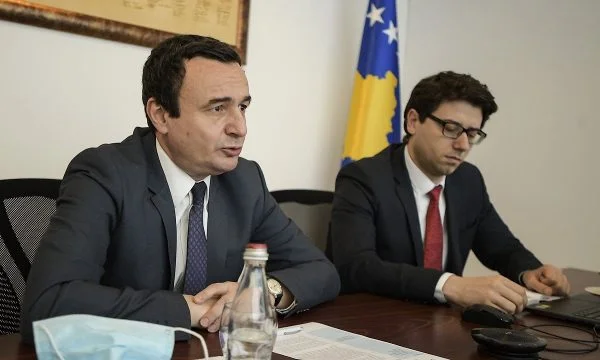 Kurti y Murati celebran la conferencia de prensa hoy