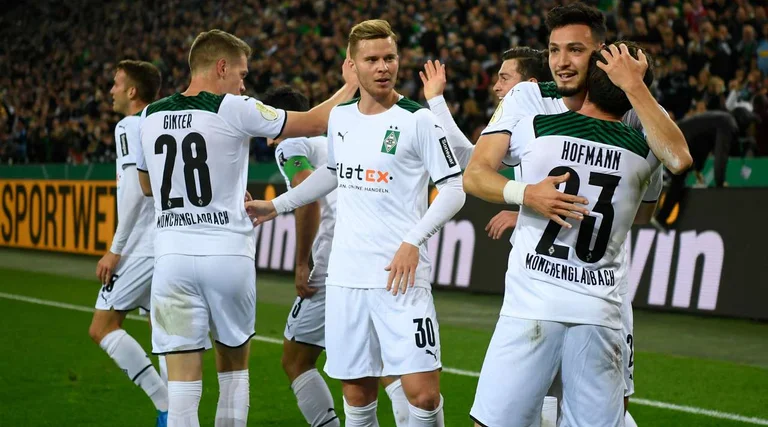 Letzter Herr: Baierney zerstört 5-0 von Gladbachu und wir sind jetzt glücklicher