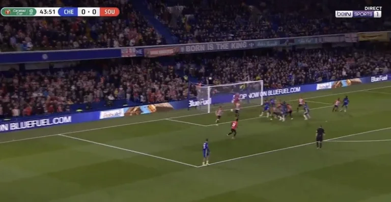 Chelsea tomando la delantera contra Southampton en la Copa, la última temporada CL final héroe puntua