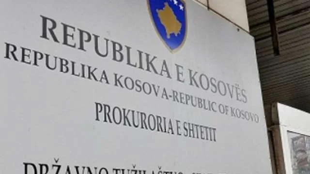 Prokuroria kërkon paraburgim për policin që keq-trajtoi 18 vjeçarin