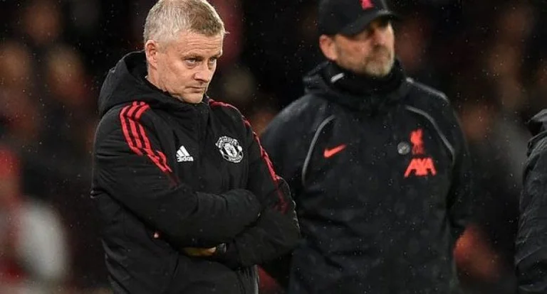 Wenger teaches Solskyarr how to react in times of crisis: First thing I have to do is protect the club in the press.