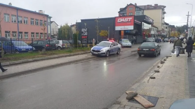 Ein Podujevo Student statisch