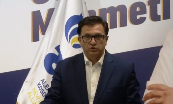 AKR fordert alle Stimmen in Pristina zu erzählen