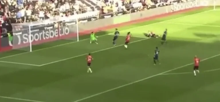 Armando Broya traumatizes Burnley's defense: Look at the brilliant goal you just scored
