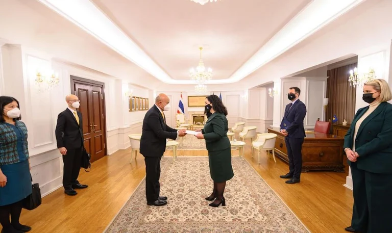 Kosovo, nur Land in der Region mit Thailand Botschaft