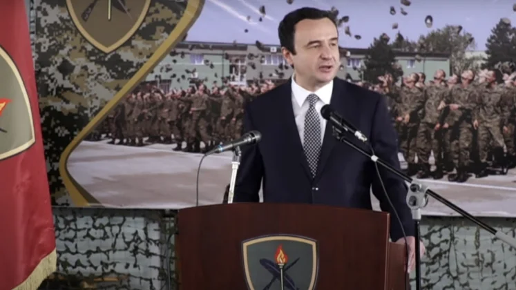Kurti, nuevos soldados de la KSF: En usted vemos el sentido del servicio, el deber, el honor y el orgullo