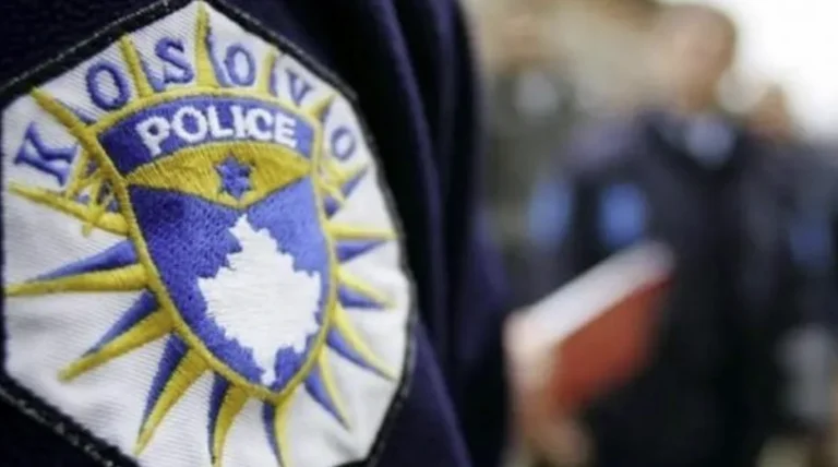 74 poliziotti sono stati sospesi per nove mesi: la violenza è stata esercitata nelle loro famiglie o negli abusi durante i loro doveri
