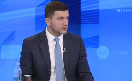 Krasniqi: Ci aspettiamo che la Corte Suprema gestisca seriamente la decisione su Hani Elez