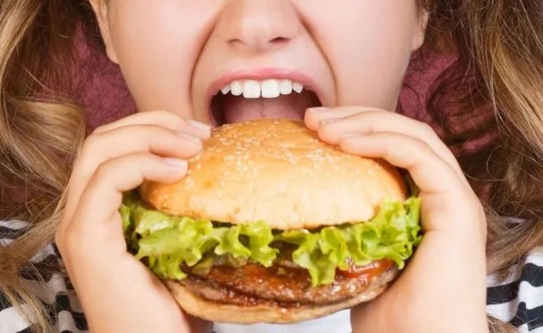 Gli scienziati mostrano quali alimenti possono distruggere la tua memoria