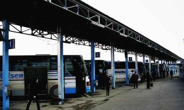 Kosovo Bustickets erweitern