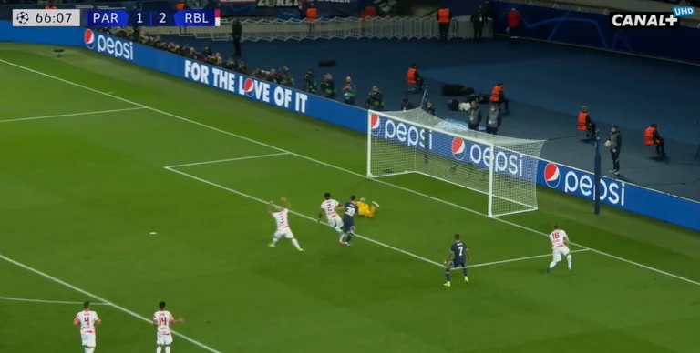 Messi gets out of the SPG crisis, scores to equalise against Leipzig