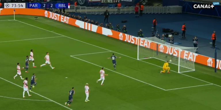Ecco perché hanno trasferito Mess: PSG ribalta il punteggio grazie a due gol per sette minuti dall'Argentina