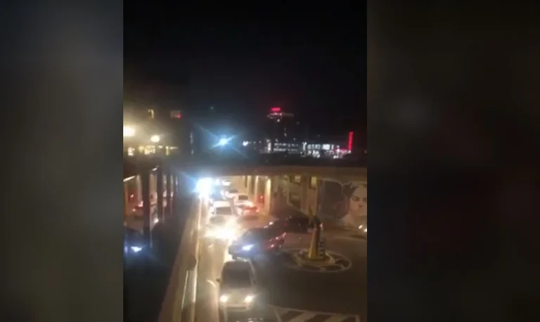 Ferizaj at the party: PDK hopefuls block the famous car underpass (Video)
