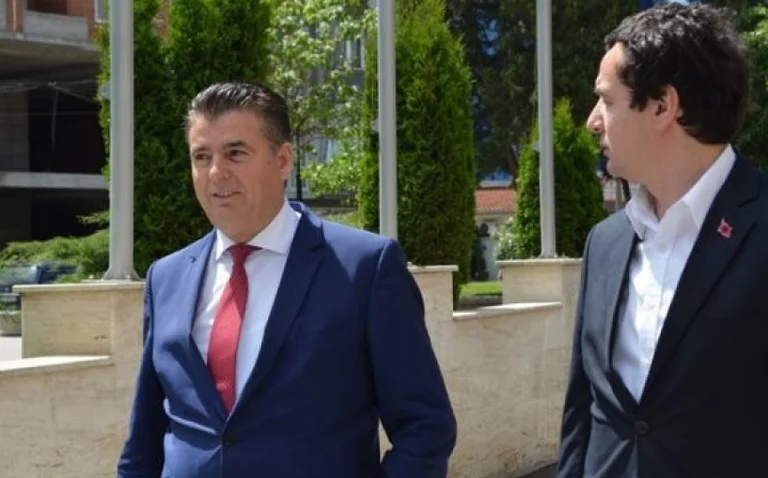 Shpend Ahmeti mocks Agim Bahtiri: