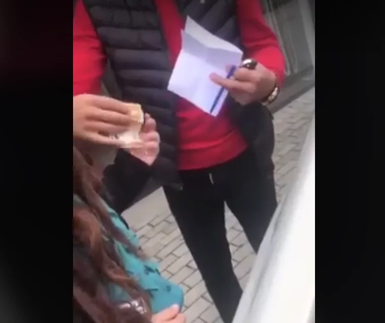 Il candidato VVA fratello a Shpee viene beccato a comprare voti?