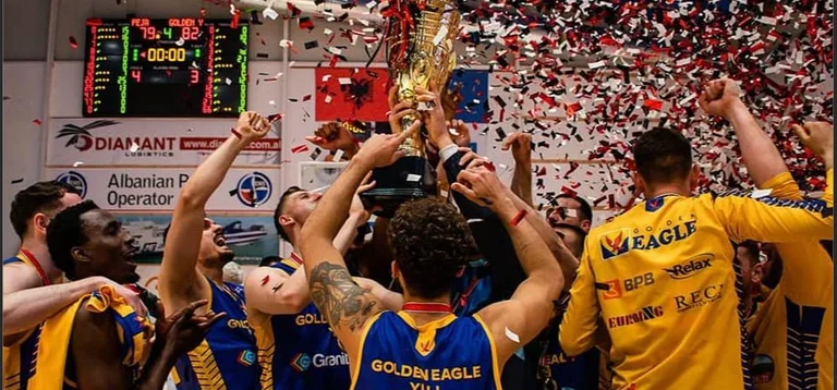 Full Basketball Short de la Liga Unic para Volumen 2021-22