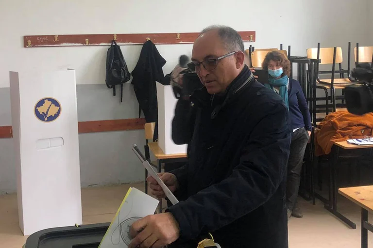 Voton Shacir Totay: Finora parliamo, i cittadini parlano oggi
