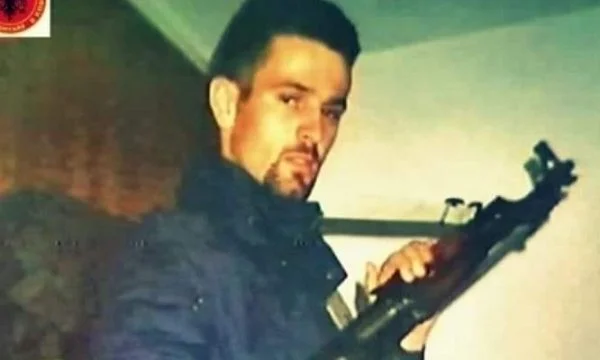 Kurti erinnert sich an den Zeugen Adrian Krasniqi: Er war einer der mutigsten Kämpfer, auch weil er einer der ersten KLA war