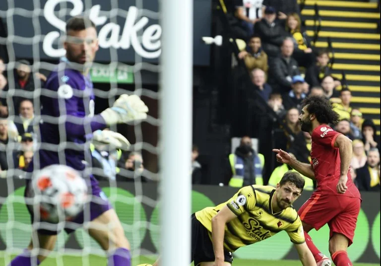 Liverpool zerstört Watford é Firmino rik in den 5 Tore gewinnen durch die Orders