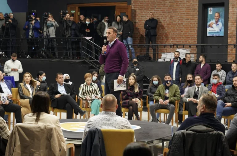 Metro Umfrage: Daut Haradinaj zweiter