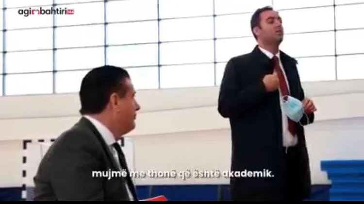 Glauk Konjufca e quan ‘akademik’ Agim Bahtirin