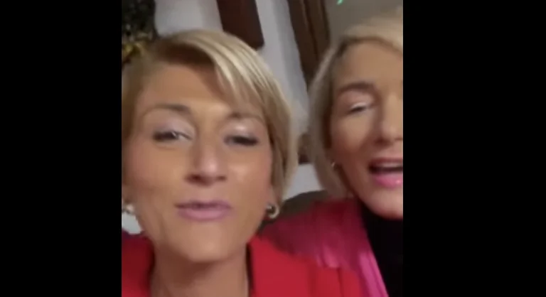 Que mi vida fue envenenada por este horap. Mimoza Kusari video con Estoy borracho