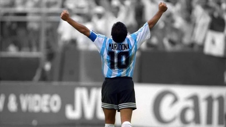 Aguero bezieht sich, wie er Maradonas Tod erlebte: Ich konnte es nicht glauben. Ich rief jemanden zu bestätigen.