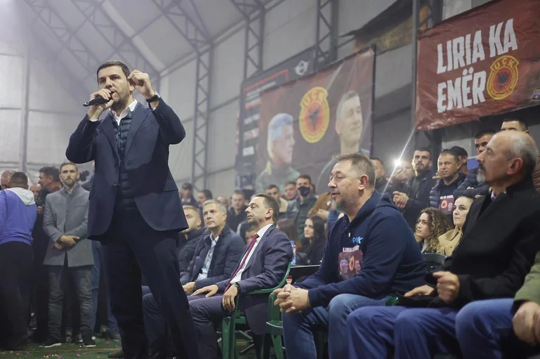 Memli Krasniqi en el Burjon de Hashim Thaci: KLA es ADN PDK, la dirección única de PDK es el número 177