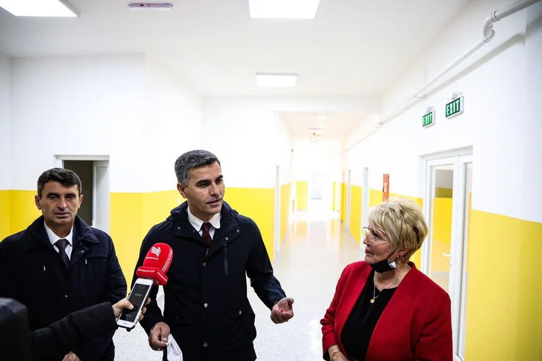Xhafer Tahiri: Abbiamo costruito due nidi per 20 anni.