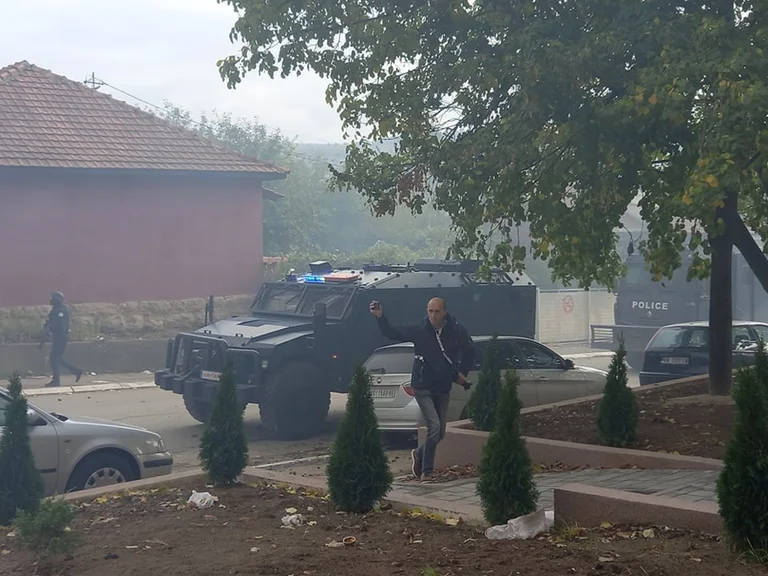 ¿Qué está pasando en Mitrovica? Mira todos los videos de ahí