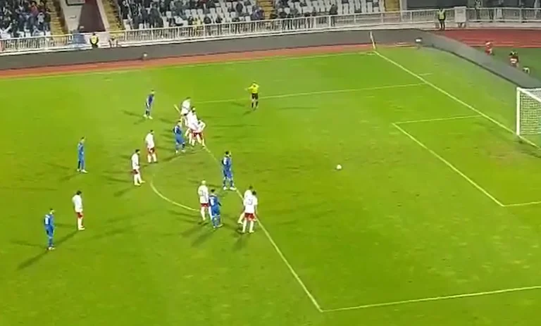 Kosovo equatiert gegen Georgien: Vedat Muriqi balances Dinge
