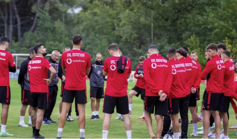 Un'altra mancanza di Albania, un altro giocatore diventa positivo con Ovid 19