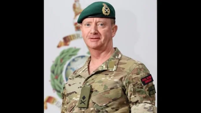 Britischer General, der auch im Kosovo diente, soll sich angeblich hingen