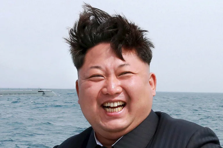 Kim Jong dice que Estados Unidos es inestable: Haré un ejército que nadie puede desafiar