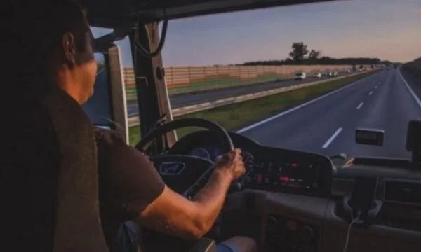 La Germania sta cercando piloti, questi sono stipendi