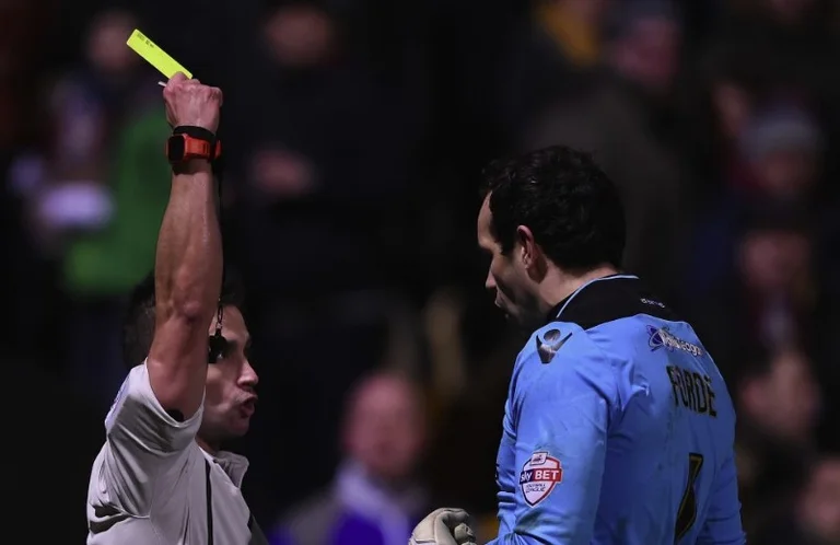 Premier League Richter: Die Leute wissen, ich bin schwul und gebe es zu