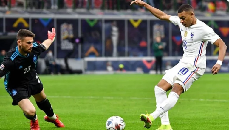 La Francia vince la Francia sconfigge la Spagna in finale
