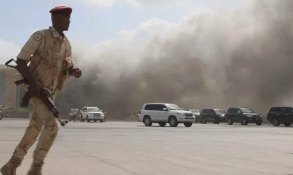 Uccide diversi soldati in un attacco bomba Yemen