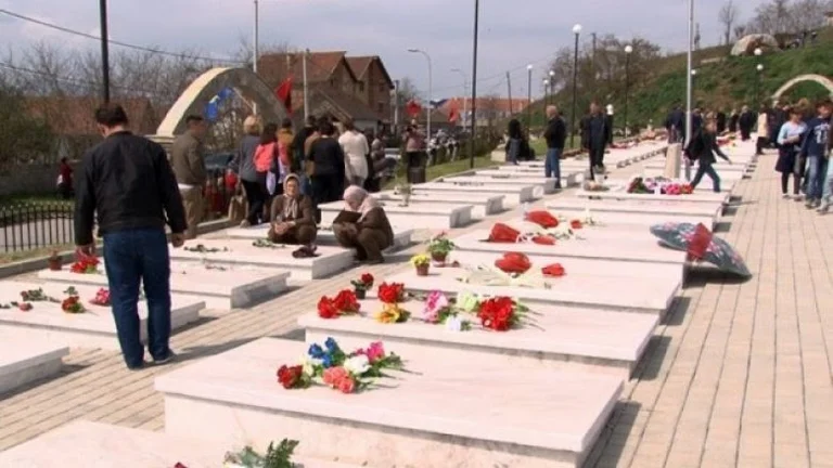 War crimes perpetrators cannot be punished for more than 20 years, family members seek life imprisonment