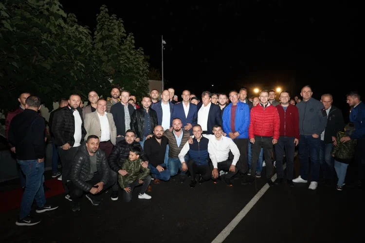 Tornando a Daut Haradinaj continua, grandi aspettative per lui in questa parte della capitale