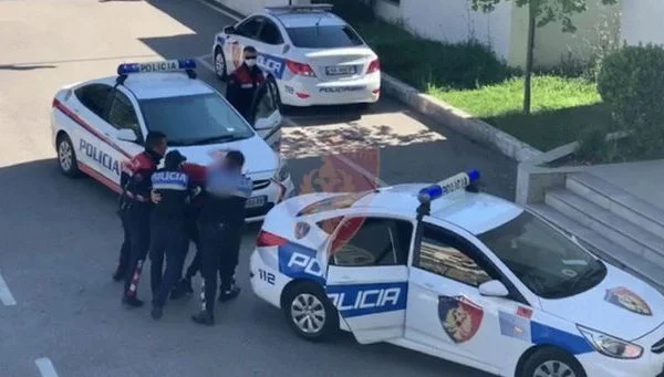 Despite pizzas spread even cannabis cocaine, bases found in Tirana