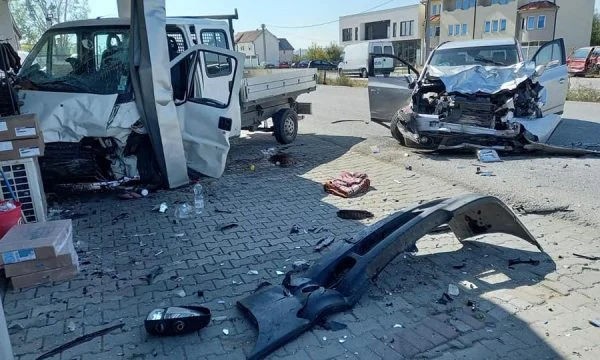 The cop in Podujevo saves the life of an injured person