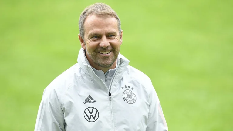 Formazioni ufficiali: Germania ) Romania
