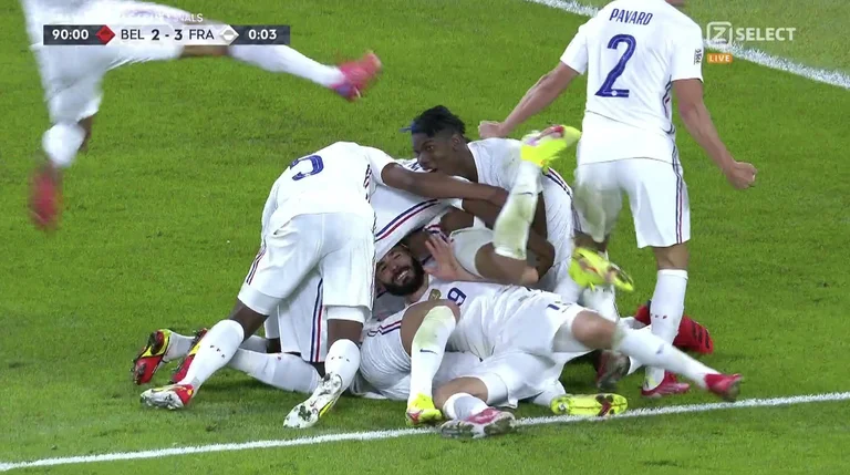 sensationelle Frankreich, besiegt Belgien mit einem super Kollaps und geht zum Finale