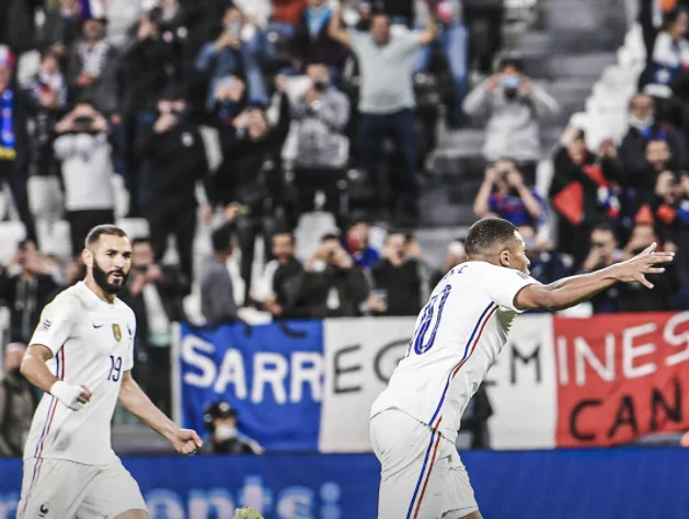 Nunca pierda Francia cuando marca Benzema