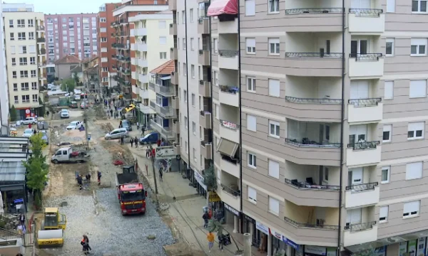 In 150 giorni, solo 200 metri di strade sono stati posati sulla strada popolare, Muharrem Fyza.