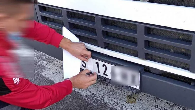 Marrëveshja për targa, MPB deri më tani lëshon mbi 6 mijë stikersa
