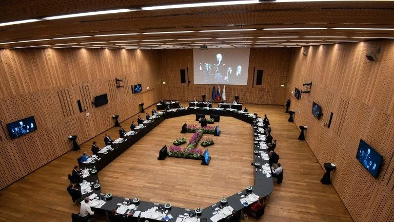 Fjalimi i plotë i Kurtit në Slloveni: Përmend prezencën e ambasadorit rus tek vija kufitare Kosovë-Serbi
