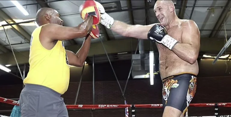 Fury zbulon detaje nga përgatitja për duelin me Wilder, thotë se sakrifikoi seksin dhe masturbimin